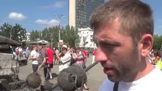 Новое. Дмитрий Гау. Уничтоженная техника карателей на выставке. 24.08.2014.