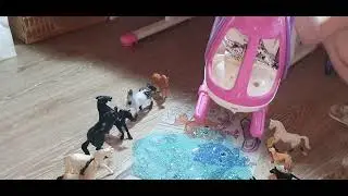 Собаки и Лошади на море. И СУПЕРская речка из слайма. НОВИНКА