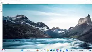 gaussian and median filtering of noisy image using OpenCV python  | 