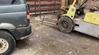 Уаз Патриот против погрузчика-кары 😬