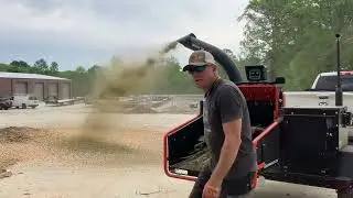 BearCat CH911DH 9-Inch Towable Commercial Brush Chipper w/ 25HP Kubota Diesel,  2509 lbs, SHIPS FREE
