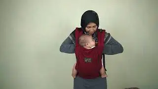 Tutorial menyusui bayi di gendongan SSC dan tips-tipsnya