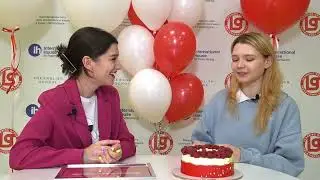 Награждение 11000 студента в школе Learning group