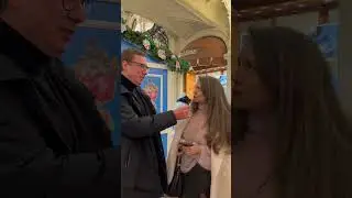 Почему молодая снегурка всегда тусит со старым дедом?