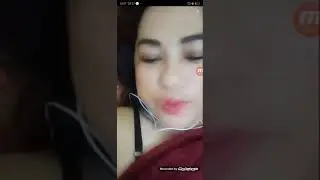 Bigo live..Tante live sambil colok