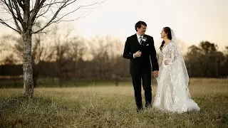 Vintage Oaks Farm Wedding | Sarah Anne and Tom