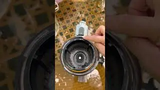 Video instructions for assembling the KAX720PL auger juicer