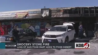 Albuquerque grocery store scorched in early morning fire