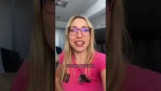 Misliš, da bi morala prej opaziti? 🫣🤣