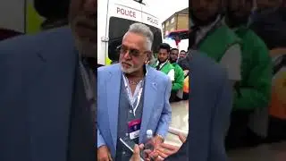 Bhartiya CHOOR Ko England Mai match dekhte hue pakda . Malya caught out!!!