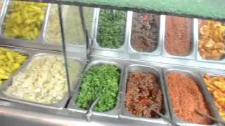אצל דני שווארמה השבוע בנתניה זולה זון , גולן בן ארי