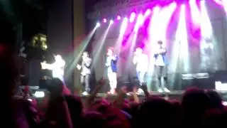 Midnight red ; treasure
