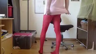 (Man) trying on 15 pairs of tights! ... No, not all at once - that's 'layering' !