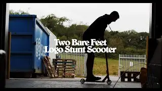 Two Bare Feet Gold Logo Stunt Scooter