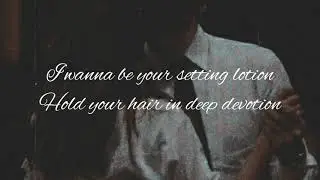 Arctic Monkeys- I wanna be yours (lyrics)