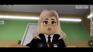 ROBLOX Brookhaven Mom & Daughter changing roles