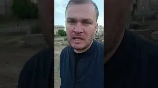 Что делаешь?😳 Строю ГАРАЖ 😎 для маленькой 🚗... а если не получится, будет 🏊