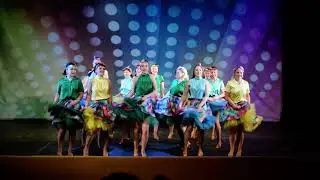 «В джайве только девушки» латина-шоу