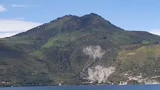 Danau Toba dipandang dari Buhit Pangururan Samosir...