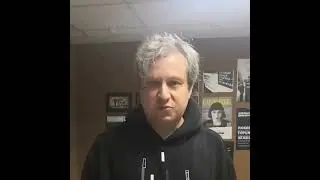 Антон Долин 1 февраля 2022 года после спектакля "Зелёные щёки апреля".
