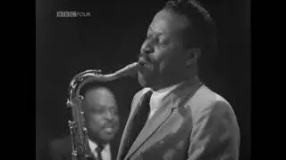 Jumpin' At The Woodside - Count Basie