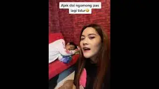 Lagi tidur diganggu