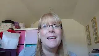 What's it like to work with Naomi? - With Claire Thomas