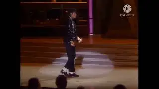 Michael Jackson’s moonwalk (short video)