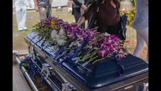 Buying caskets online is bringing a dying industry back to life