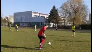 Rozgrzewka z piłkami 13 latków @pomorskaakademiapikarskagr2241