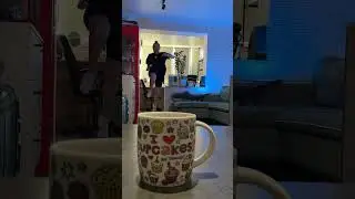 прыжок в кружку