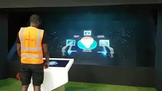 Hologram with Robotic Arm