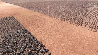 500 KRATOS vs 300.000 BARBARIAN SWORDS | Ultimate Epic Battle Simulator 2
