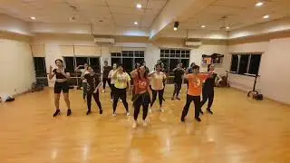 水晶晶 | 小猪 | 朱碧石 | Tiktok dance | Pop dance | zumba