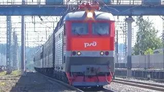 Встреча свежего ЧС7-081 с пассажирским и ЭП20-070 со скоростным поездом