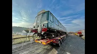 Class 117 DMU arrives at Bo'ness along with refurbished Mark one coaches.