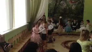 Марина утренник 08.03.2013 часть 5