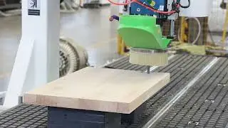 4-axis CNC working on wood RC2030RH-ATC-EOT