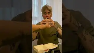 Настя Петрова и Костья Купер 😅где мой бургер?