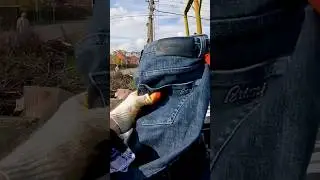 ШТРЭБУХ нашёл на помойке дорогостоящие джинсы фирмы Brioni
