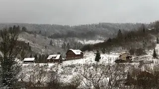 Україна. Карпати. Славське. Гори .
