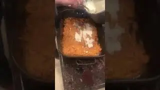 Layering béchamel sauce