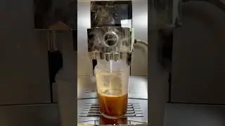 Making an Iced Flat White with JURA