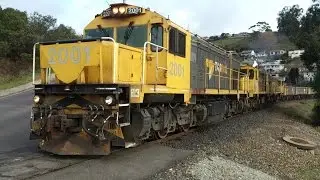 TasRail DQ 2001 DQ 2010 DQ 2002 #71 Ore train Reeves Street/Brooklyn Road Burnie