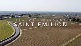 SAINT-EMILION (FRANCE) - PICTURESQUE VILLAGE IN THE HEART OF THE VINEYARDS