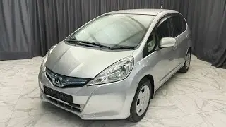 Обзор HONDA FIT HYBRID 2011 г.