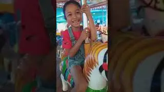 lisya main di mega mall