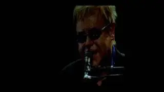 Elton John Moncton  Philadelphia Freedom