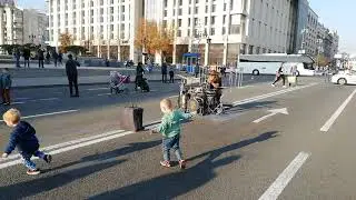 Супер барабанщик на Крещатике. Киев. 20.10.2019 г.