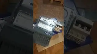 Трёхфазный электросчетчик Меркурий 230 в замен просроченного Энергомера .